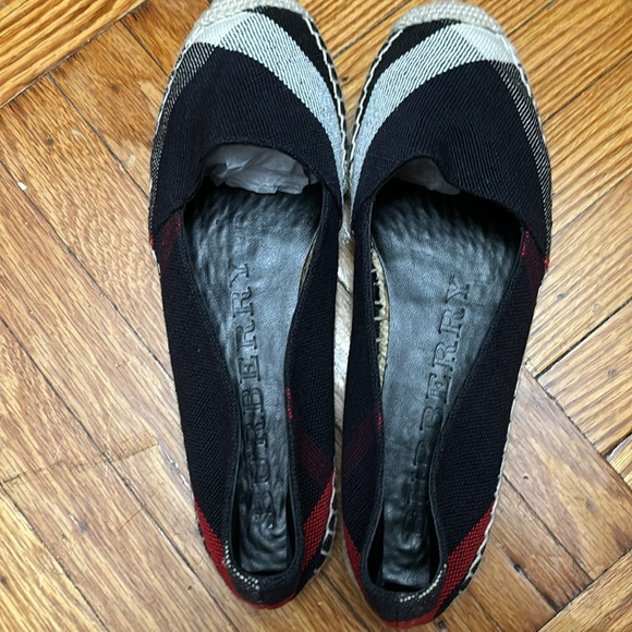 Burberry slides - Picture 7 of 8